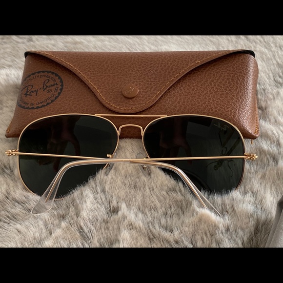 Authentic Ray Ban Aviator Sunglasses Gold - Picture 6 of 10